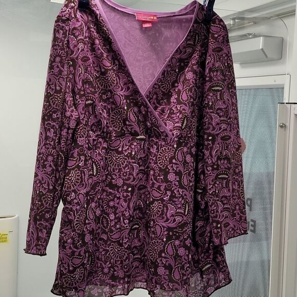 Liz Lange maternity top XXL - Picture 1 of 4